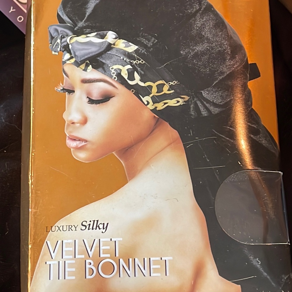Velvet tie bonnet and two Velcro span wraps and one head wrap scarf turban.